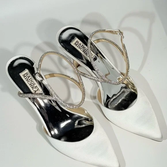 Badgley Mischka Silver and Cream Heels - Picture 6 of 7